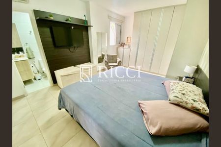 12_photo/94ce0367b1.169a8f2f9ff40d1a-ATLAS-cc3a70c6-5655-4216-a76e-ffd52e3631e7.jpg de casa à venda com 2 quartos, 120m² em Marapé, Santos