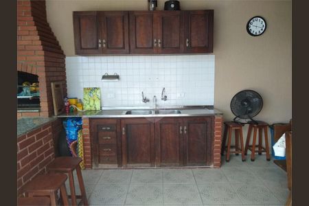 27_photo/94ce0367df.1c5ee5b12bdcf8f7-ATLAS-7072f030-b321-48c7-a158-3776e4ffe939.jpg de casa à venda com 3 quartos, 198m² em Vila Belmiro, Santos
