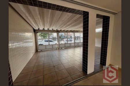 4_photo/94ce0367e1.dc8bbd111761e841-ATLAS-8e7ac4c0-7c11-42e2-a093-9e5b07f80bfe.jpg de casa à venda com 3 quartos, 320m² em Vila Belmiro, Santos