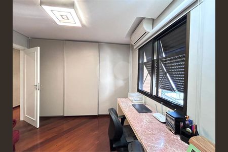 31_photo/94ce03681d.cbbfd4a03055828f-ATLAS-b4edb215-be27-48e4-a83b-163fc97cdaad.jpg de apartamento para alugar com 4 quartos, 420m² em Marapé, Santos