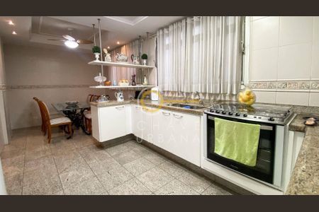 28_photo/94ce03681f.7ee8d0abea81bf6c-ATLAS-b6db2b66-1af5-49e0-ab5c-0bbb237d1804.jpg de apartamento à venda com 4 quartos, 304m² em Vila Belmiro, Santos