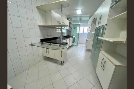 33_photo/94ce03686d.8d1d596cf1356774-ATLAS-fd41e8fa-898b-4598-b1ec-e265edb86f5a.jpg de apartamento à venda com 3 quartos, 136m² em Vila Belmiro, Santos