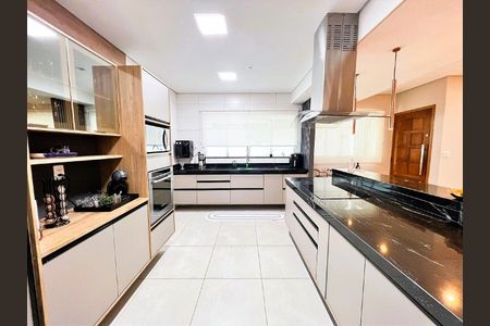 8_photo/94ce0368a9.ceff8192393c33de-ATLAS-3a0bd3fd-e5df-4c24-8e27-432bc92a117f.jpg de casa à venda com 3 quartos, 130m² em Vila Belmiro, Santos