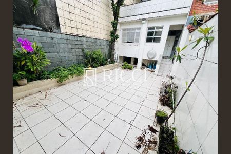 3_photo/94ce03695f.70edc2b185d14f45-ATLAS-161d3f3b-5982-470c-b31d-e2bb51622d55.jpg de casa à venda com 3 quartos, 181m² em Marapé, Santos