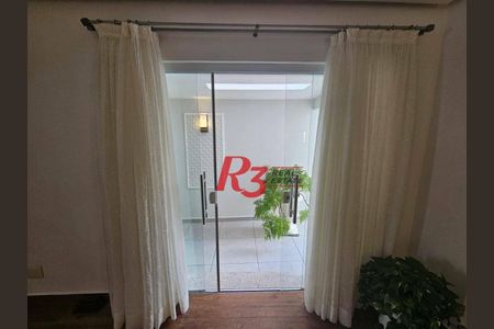 12_photo/94ce0369ab.01e58fe0f594459a-ATLAS-9bcdd08f-2dc4-4ddb-a06b-0822e005bb07.jpg de casa à venda com 4 quartos, 200m² em Vila Belmiro, Santos