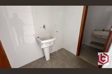 7_photo/94ce0369bd.f861ecc718bdcbd7-ATLAS-621fac8f-70a9-42ac-8eb4-181919cf67b7.jpg de casa à venda com 3 quartos, 140m² em Vila Belmiro, Santos