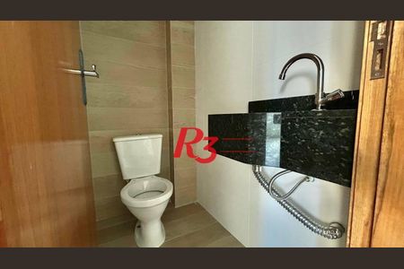 13_photo/94ce036aa1.5c1b5b382148f4ea-ATLAS-a0c0d509-ea06-4d43-8eea-a51c8987a751.jpg de casa à venda com 2 quartos, 90m² em Marapé, Santos