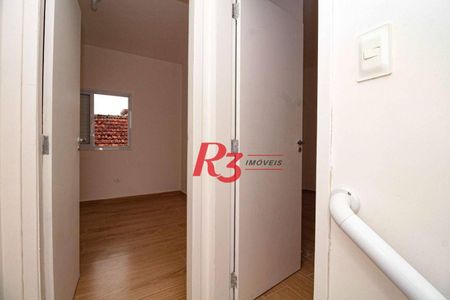 5_photo/94ce036bbf.5f2ecff595c45ec7-ATLAS-ab4ceeaa-300a-41b8-91b8-3cee72e1c840.jpg de casa à venda com 2 quartos, 103m² em Campo Grande, Santos