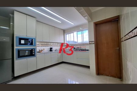 48_photo/94ce036c13.fe6ca2a4f364b121-ATLAS-83061fa2-c260-4074-a19c-4e9857a4670c.jpg de apartamento à venda com 3 quartos, 180m² em Vila Belmiro, Santos