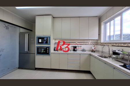 44_photo/94ce036c13.fe6ca2a4f364b121-ATLAS-886ca067-9e09-44a2-a698-bbcf83d3ccb9.jpg de apartamento à venda com 3 quartos, 180m² em Vila Belmiro, Santos