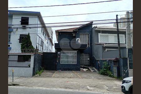 12_photo/94ce036c3f.3540367e7697d24d-ATLAS-911b9bf1-7698-4158-a3d5-ba7ec8f23bdd.jpg de casa para alugar com 3 quartos, 203m² em Vila Belmiro, Santos