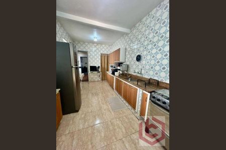 28_photo/94ce036c5d.671b3960e7484b54-ATLAS-6df6c5f7-05aa-466d-b8b4-7a31e4b6a860.jpg de casa à venda com 4 quartos, 200m² em Vila Belmiro, Santos