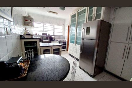 2_photo/94ce036d03.8a734c1c2a3b006e-ATLAS-7fda94f4-6e70-49b9-855b-2f710179578d.jpg de apartamento à venda com 3 quartos, 116m² em Campo Grande, Santos