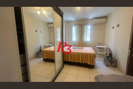 7_photo/94ce036d1b.cfa0e27c348821b2-ATLAS-66272a72-c25e-404d-ba45-e1dc0bf935d6.jpg de casa à venda com 3 quartos, 176m² em Campo Grande, Santos