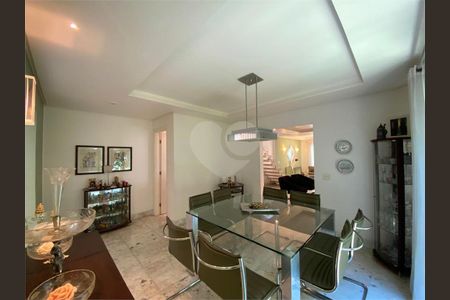 13_photo/94ce036d5b.fe96b63aec789ef1-ATLAS-dd8b2ecb-2516-4a64-9ba1-8b3a93380f36.jpg de casa à venda com 4 quartos, 400m² em Campo Grande, Santos