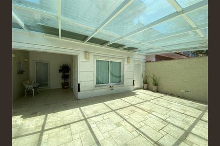 49_photo/94ce036d5b.fe96b63aec789ef1-ATLAS-eaf42202-7373-4848-9b23-185db24b686d.jpg de casa à venda com 4 quartos, 400m² em Campo Grande, Santos