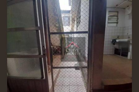 13_photo/94ce036dc3.f52bb8a03dcc63bc-ATLAS-c8783f2a-9e2a-488c-8c3b-ea0b46fb6e12.jpg de casa à venda com 3 quartos, 207m² em Marapé, Santos