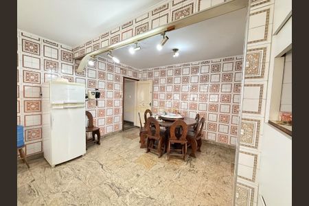 7_photo/94ce036e33.c02c4b3a890e45ba-ATLAS-68ce68c7-66e7-44bc-a4b7-84bebf27fcd6.jpg de casa à venda com 4 quartos, m² em Vila Belmiro, Santos