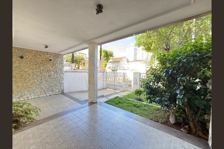 3_photo/94ce036e33.c02c4b3a890e45ba-ATLAS-9e4c3f76-b757-405c-a93d-fea07a718053.jpg de casa à venda com 4 quartos, m² em Vila Belmiro, Santos