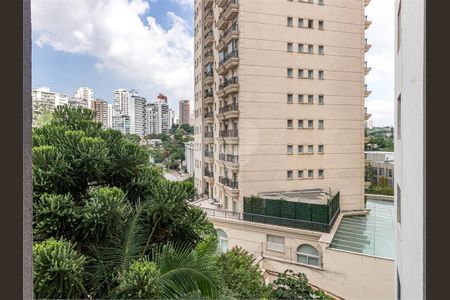 6_photo/94ce036e4f.e6e1c947b02cf8fb-ATLAS-3866c01a-cd94-4534-bb46-69b1d1eb18f7.jpg de casa à venda com 3 quartos, 380m² em Vila Belmiro, Santos