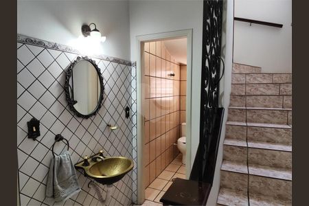 11_photo/94ce036e5d.38153d79977beed0-ATLAS-3a3967da-1fcf-4f83-afa6-b5a0d513f084.jpg de casa à venda com 3 quartos, 195m² em Vila Belmiro, Santos