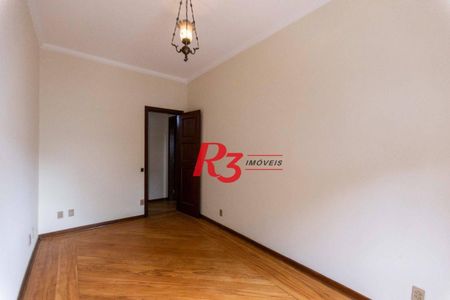 83_photo/94ce036f03.e76357d8851c7609-ATLAS-e76d0ffa-12a6-449e-a23a-e37b88bd9b81.jpg de casa à venda com 4 quartos, 227m² em Vila Belmiro, Santos