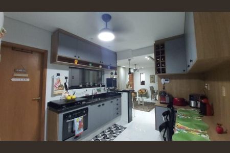 3_photo/94ce036f47.db829c6054abc860-ATLAS-4732e582-8e5f-4aef-9a87-e5ac5701c97d.jpg de casa à venda com 3 quartos, 150m² em Vila Belmiro, Santos