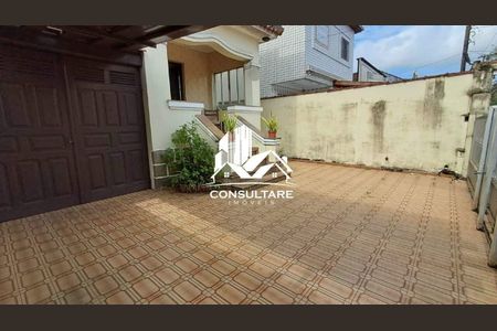 5_photo/94ce036f5d.74a96c0b2c4b8c29-ATLAS-251d01a1-146d-46da-b155-1259b03bedd1.jpg de casa à venda com 3 quartos, 202m² em Vila Belmiro, Santos