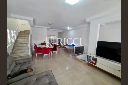 8_photo/94ce037009.1d0d827e26d2d819-ATLAS-bb428811-c963-40f7-865e-d892ba79ef18.jpg de casa à venda com 4 quartos, 317m² em Vila Matias, Santos