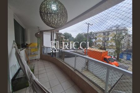 12_photo/94ce037009.1d0d827e26d2d819-ATLAS-fa0d4789-7de1-41b4-b3f6-aea540590fde.jpg de casa à venda com 4 quartos, 317m² em Vila Matias, Santos