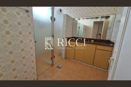 13_photo/94ce03715d.7b14635dc7f45449-ATLAS-c79e5f5b-5c8d-4a2a-83df-796f4fcbe543.jpg de casa à venda com 5 quartos, 486m² em Encruzilhada, Santos