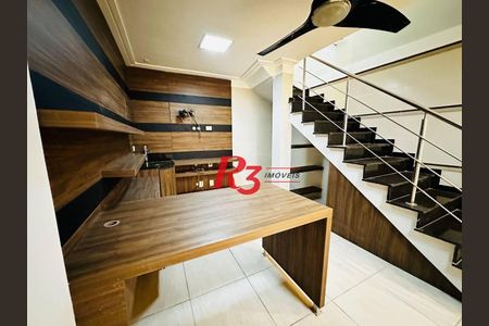 27_photo/94ce0371f5.77e3301e7546c663-ATLAS-e99b3fcf-6ce8-441b-874c-dc33a6097c6e.jpg de casa à venda com 3 quartos, 211m² em Vila Matias, Santos