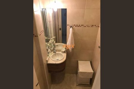 12_photo/94ce0371f5.ec846324cd2779e8-ATLAS-e421a8bb-3157-464e-be30-29ef0a33e5fa.jpg de casa à venda com 3 quartos, 150m² em Vila Matias, Santos