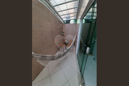 11_photo/94ce0371fd.3faa1895dd9a36aa-ATLAS-388ee053-e68d-414a-844e-b0ad2eeb617c.jpg de casa à venda com 3 quartos, 150m² em Vila Matias, Santos