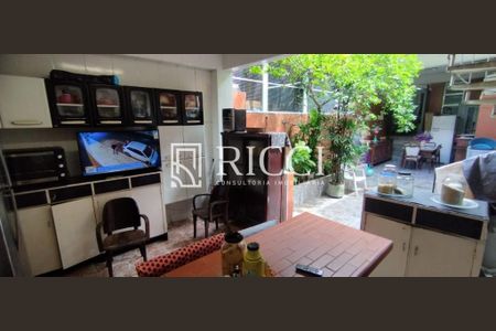 10_photo/94ce03742d.c27bb358fc36071b-ATLAS-412b9a45-7db2-4e0a-bb28-d10d8b818eaf.jpg de casa à venda com 3 quartos, 142m² em Vila Matias, Santos