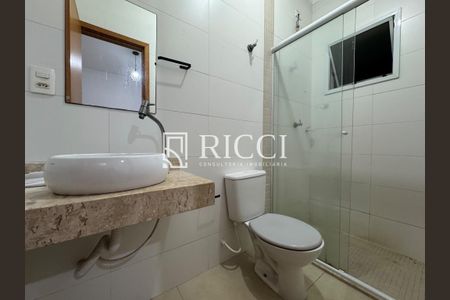 11_photo/94ce03744b.d939fc3fa24cd536-ATLAS-b2a964dd-be9b-4f21-8057-2b4ddb66e45f.jpg de casa à venda com 2 quartos, 82m² em Encruzilhada, Santos