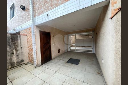 2_photo/94ce03744b.df2406aa61ba3211-ATLAS-d99655b1-ad1f-40e7-b4f5-8cbb8f185a86.jpg de casa à venda com 2 quartos, 90m² em Encruzilhada, Santos