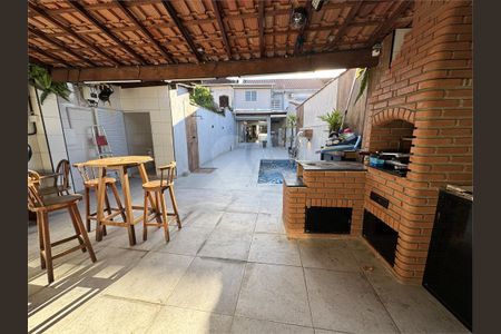 23_photo/94ce037473.4920d6e5269d0762-ATLAS-83292fda-95e3-4e02-8bc5-59daef7a451a.jpg de casa à venda com 3 quartos, 230m² em Encruzilhada, Santos