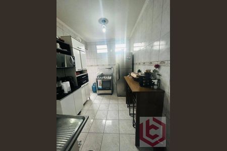 5_photo/94ce037517.0e285fb3522e7403-ATLAS-bbaa425a-e2ec-4ca2-a529-b958436dcdac.jpg de casa à venda com 2 quartos, 84m² em Encruzilhada, Santos