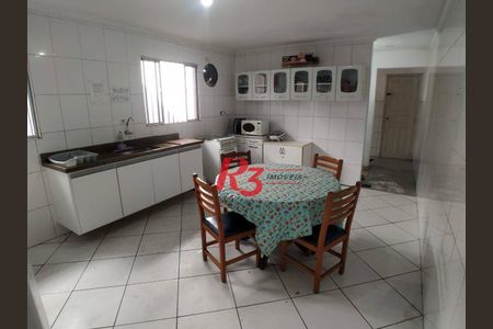 9_photo/94ce0375eb.e98ed2530eefd725-ATLAS-49b280c5-c557-4df7-af81-ae6706830d41.jpg de casa à venda com 6 quartos, 223m² em Vila Matias, Santos