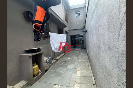 26_photo/94ce0375eb.e98ed2530eefd725-ATLAS-c0ec3bc6-7f13-4ecb-b156-1a4df2ae8fb5.jpg de casa à venda com 6 quartos, 223m² em Vila Matias, Santos