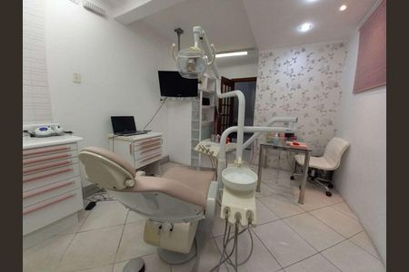 16_photo/94ce0375f3.f66ed5d703e44af7-ATLAS-e49e5906-7d1a-4a1b-8068-1105cbbf6ba0.jpg de casa à venda com 3 quartos, 196m² em Vila Matias, Santos