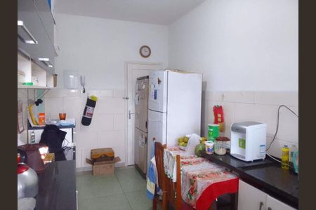 5_photo/94ce0375fb.36e1ff1d4a65d848-ATLAS-65d9e802-6dbf-4b35-b1ba-e45724bd85bd.jpg de apartamento à venda com 2 quartos, 72m² em Vila Matias, Santos