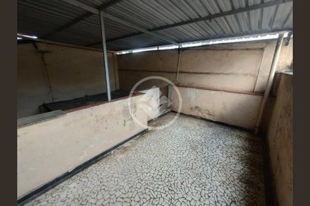 4_photo/94ce0376cf.a49d907f0912b726-ATLAS-73dfbbb6-1864-443d-a98e-1183e9e5e372.jpg de casa à venda com 2 quartos, 88m² em Vila Matias, Santos