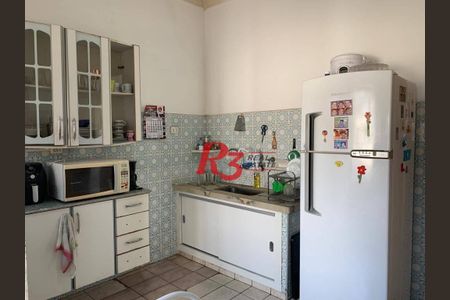 2_photo/94ce037747.e6e1c947b02cf8fb-ATLAS-ef282984-8570-4d8b-a662-84d623afd37b.jpg de casa à venda com 2 quartos, 142m² em Vila Matias, Santos