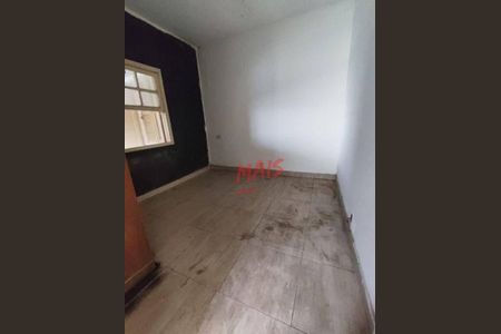 5_photo/94ce0377f9.74a96c0b2c4b8c29-ATLAS-203edf5a-3db7-428a-93e5-e4b611c2147c.jpg de casa à venda com 4 quartos, 135m² em Vila Matias, Santos