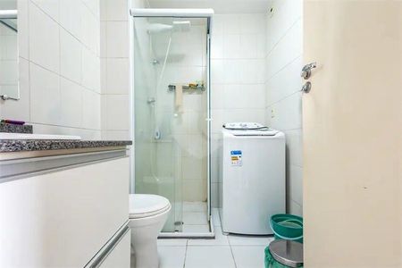 2_photo/94ce037983.ef9097c2fd5b064b-ATLAS-416d462c-a180-4e7f-b664-259686f3f4ff.jpg de apartamento à venda com 1 quarto, 31m² em Vila Matias, Santos