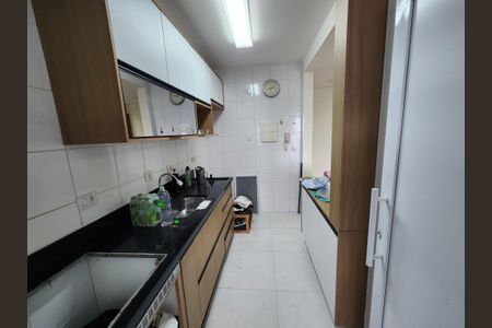 12_photo/94ce0379a1.32a8019b0364636a-ATLAS-77fc2055-fbd1-4906-aebd-5cdfe2eb93ee.jpg de apartamento à venda com 1 quarto, 51m² em Encruzilhada, Santos
