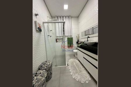 11_photo/94ce037a79.9c5959cca0926d06-ATLAS-5c9ce6fa-b39e-4c8a-b834-1a6d7fa2b023.jpg de casa à venda com 3 quartos, 97m² em Vila Matias, Santos