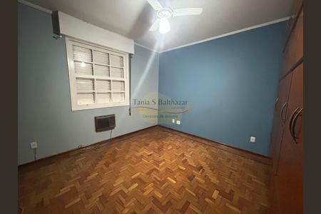 5_photo/94ce037b2b.04a823dc9d4d949a-ATLAS-18b60f04-326b-4e2d-9e04-216f39cbc0cf.jpg de casa à venda com 2 quartos, 70m² em Vila Matias, Santos